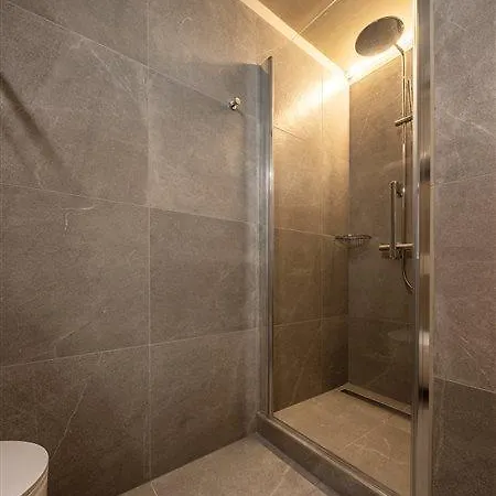 Kazakiwi Hotel 4*