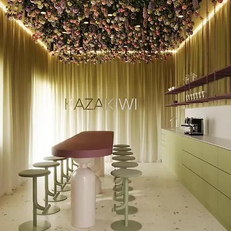 Hotel Kazakiwi 4*