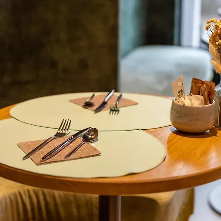 Kazakiwi Hotel Luxembourg