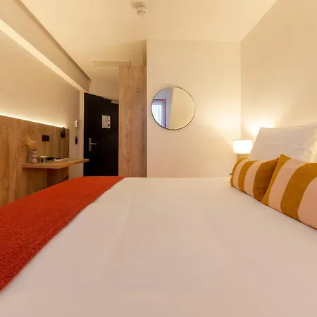 Kazakiwi Hotel