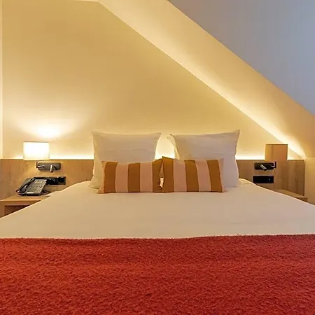 Kazakiwi Hotel 4*