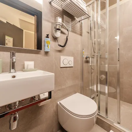 Bristol Premium Hotel